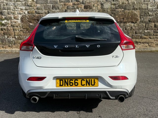 2016 Volvo V40 2L R-Design 5dr - Photo 7