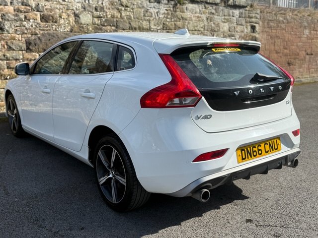 2016 Volvo V40 2L R-Design 5dr - Photo 8