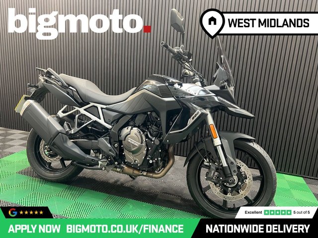 View our SUZUKI V-Strom 800