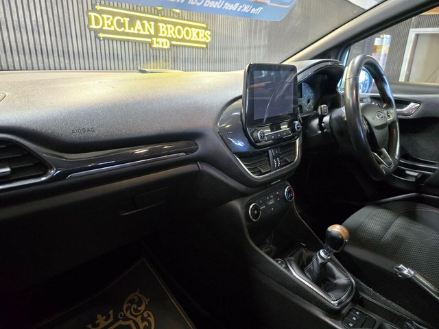 2018 FORD FIESTA 1.0T EcoBoost ST-Line Euro 6 (s/s) 5dr - Photo 9