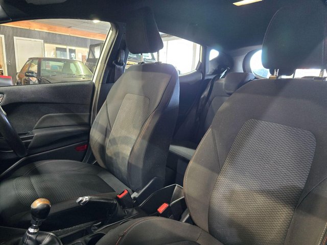2018 FORD FIESTA 1.0T EcoBoost ST-Line Euro 6 (s/s) 5dr - Photo 10