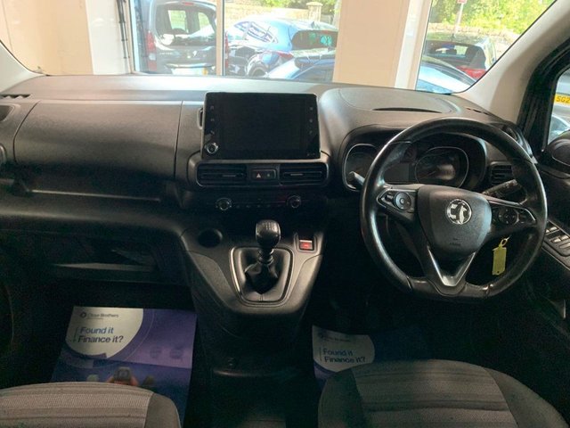 2022 Vauxhall Combo Life 1.5L Se 5dr - Photo 6