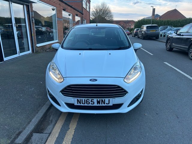 2015 Ford Fiesta 1L Zetec 3dr - Photo 3