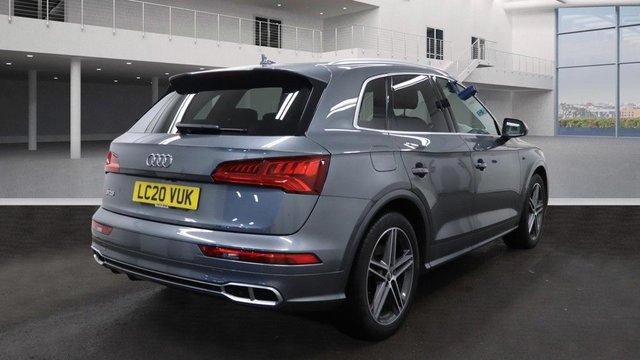 2020 AUDI SQ5 - Photo 4