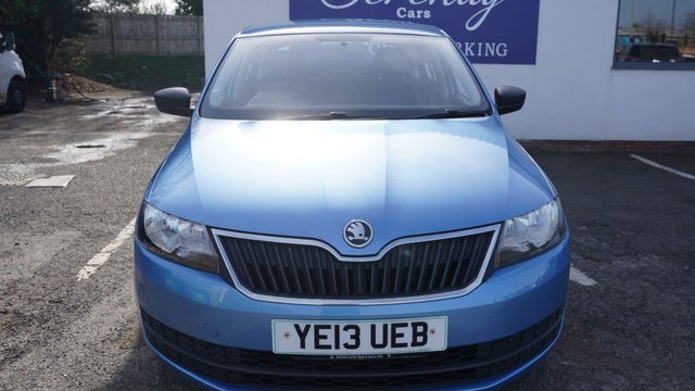 2013 SKODA RAPID 1.2 TSI S Hatchback 5dr Petrol Manual Euro 5 (86 ps) - Photo 8
