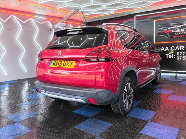 2018 PEUGEOT 2008 - Photo 8