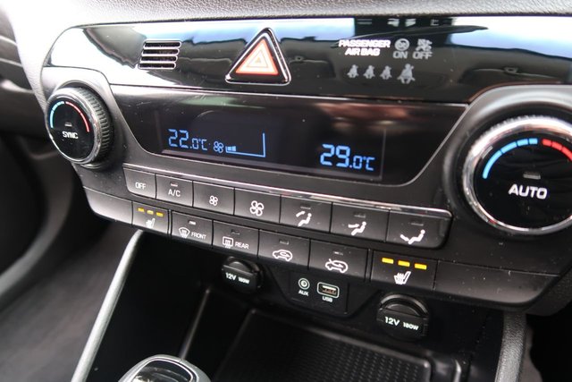 2017 HYUNDAI TUCSON 1.7 CRDi Blue Drive SE Nav SUV 5dr Diesel DCT Euro 6 (s/s) (141 ps) - Photo 8