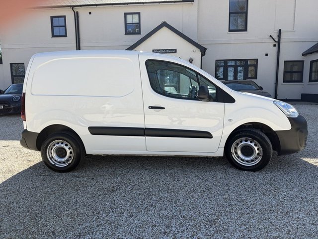 2017 PEUGEOT PARTNER - Photo 7