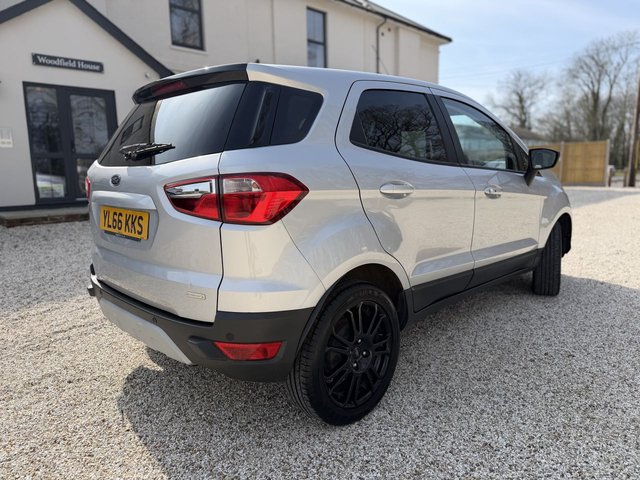 2017 FORD ECOSPORT - Photo 11