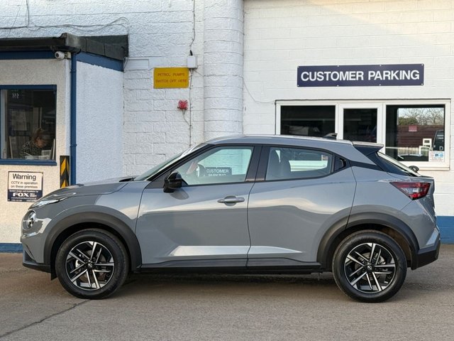 2025 NISSAN JUKE 1.6 N-Connecta SUV 5dr Petrol Hybrid Auto Euro 6 (143 ps) - Photo 3