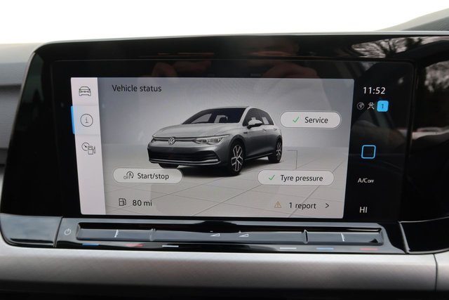 2022 VOLKSWAGEN GOLF 1.5 TSI Life Hatchback 5dr Petrol Manual Euro 6 (s/s) (150 ps) - Photo 11