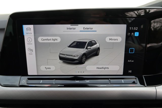 2022 VOLKSWAGEN GOLF 1.5 TSI Life Hatchback 5dr Petrol Manual Euro 6 (s/s) (150 ps) - Photo 8