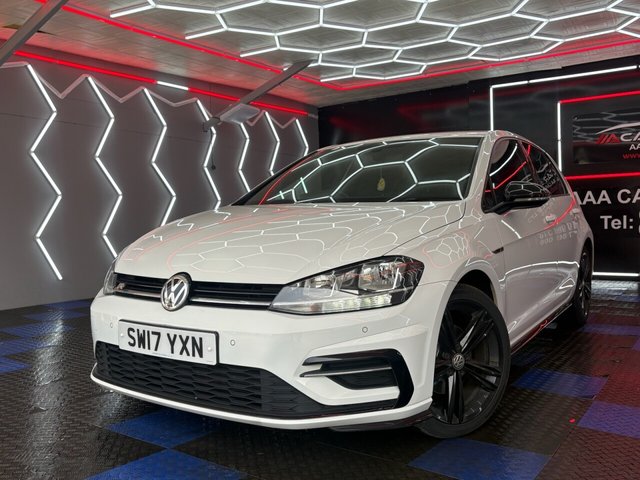 2017 VOLKSWAGEN GOLF - Photo 2