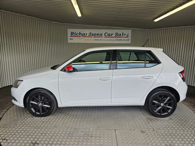 2017 SKODA FABIA - Photo 7