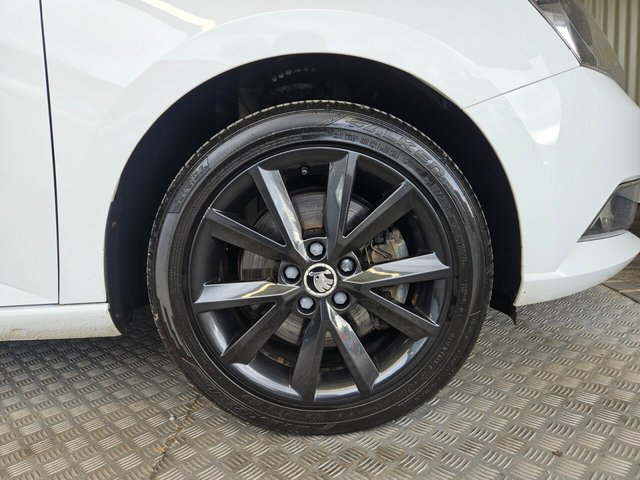 2017 SKODA FABIA - Photo 11