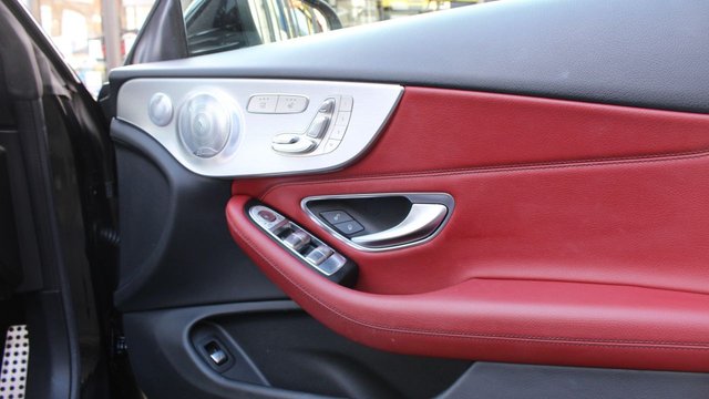 2017 MERCEDES-BENZ C-CLASS (2017) - Photo 7