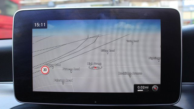 2017 MERCEDES-BENZ C-CLASS (2017) - Photo 9