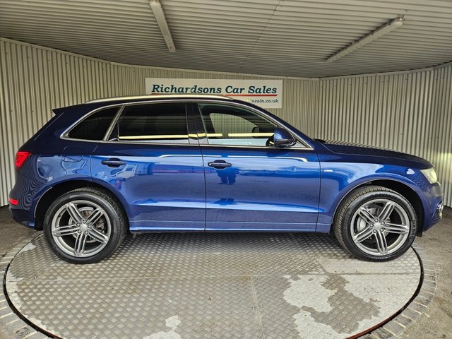 2016 AUDI Q5 - Photo 2