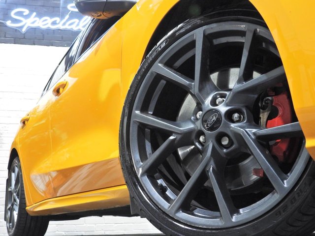 2019 Ford Focus 2L St 5dr - Photo 7