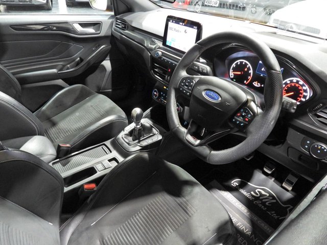2019 Ford Focus 2L St 5dr - Photo 3