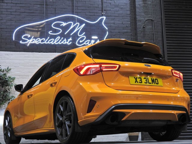 2019 Ford Focus 2L St 5dr - Photo 2