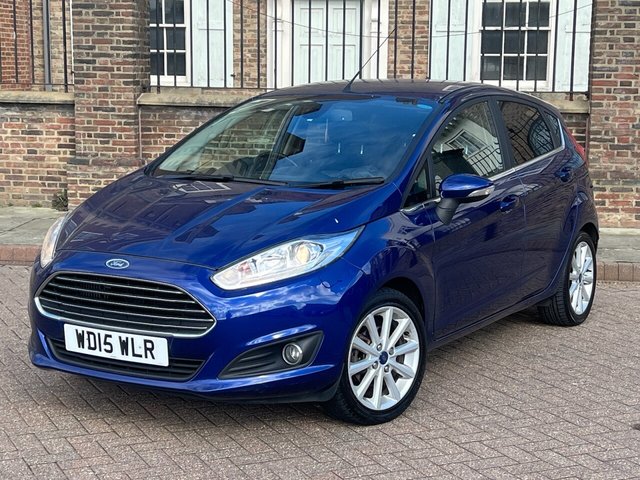 2015 FORD FIESTA 2015 1.0T EcoBoost Titanium Hatchback 5dr Petrol Manual Euro 6 (s/s) (125 ps) - Photo 3