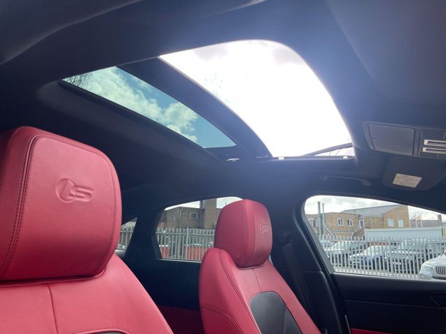 2016 JAGUAR XF - Photo 10