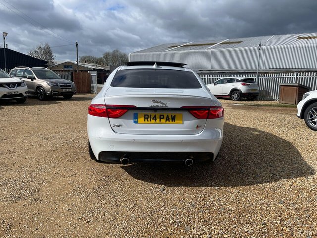 2016 JAGUAR XF - Photo 5