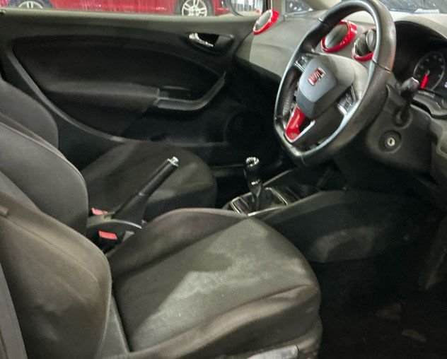 2016 SEAT IBIZA 2016 1.2 TSI FR Red Edition Sport Coupe 3dr Petrol Manual Euro 6 (110 ps) - Photo 3