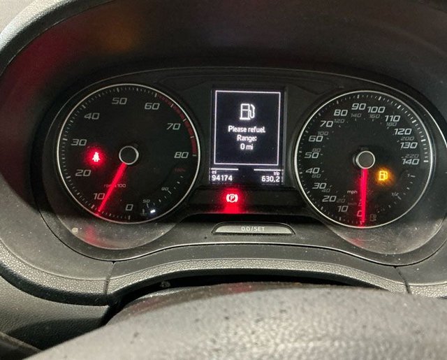 2016 SEAT IBIZA 2016 1.2 TSI FR Red Edition Sport Coupe 3dr Petrol Manual Euro 6 (110 ps) - Photo 7