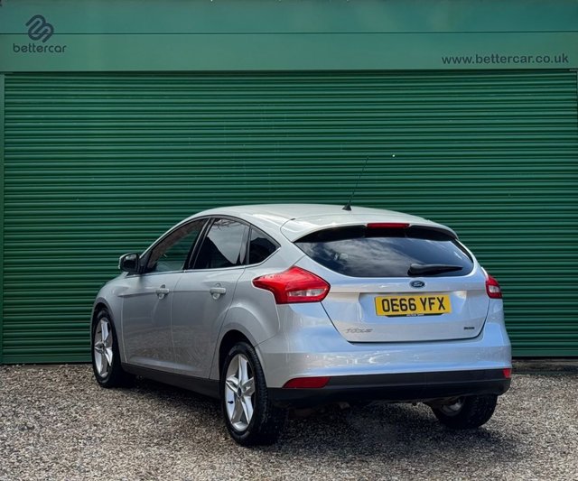 2017 FORD FOCUS 1.0T EcoBoost Zetec Hatchback 5dr Petrol Manual Euro 6 (s/s) (100 ps) - Photo 6