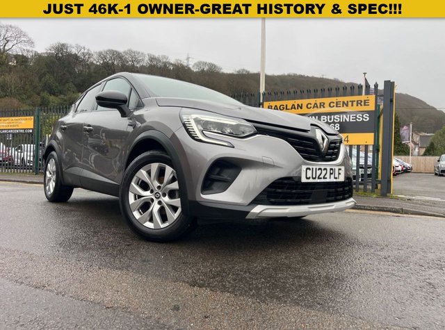 View our RENAULT CAPTUR