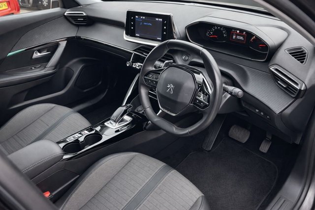 2021 PEUGEOT 2008 1.2 PureTech Allure SUV 5dr Petrol EAT Euro 6 (s/s) (130 ps) - Photo 2