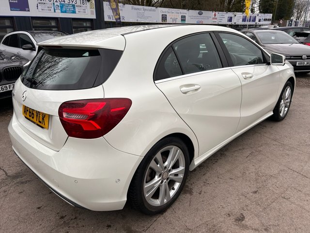 2016 MERCEDES-BENZ A-CLASS 1.5 A180d Sport (Premium) Hatchback 5dr Diesel 7G-DCT Euro 6 (s/s) (109 ps) - Photo 5