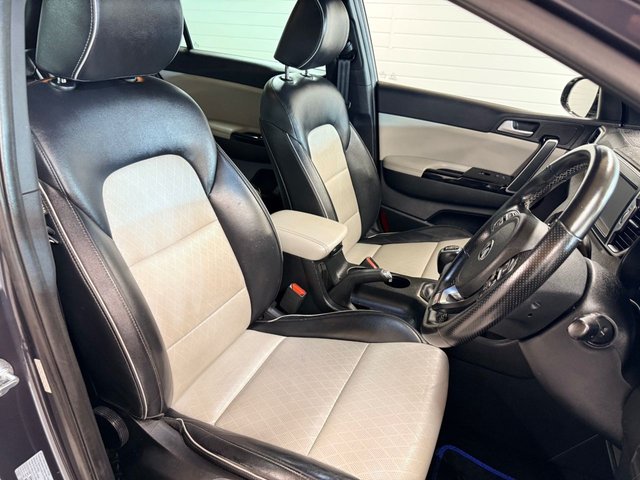 2017 KIA SPORTAGE 1.6 T-GDi GT-Line SUV 5dr Petrol Manual AWD Euro 6 (174 bhp) - Photo 10