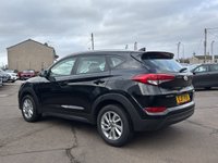 USED 2017 17 HYUNDAI TUCSON 1.6 GDi Blue Drive SE SUV 5dr Petrol Manual Euro 6 (s/s) (132 ps) DAYTIME RUNNING LIGHTS+ REAR SENSORS+ START/STOP+ HILL DESCENT CONTROL+ AUTO HOLD+ HEATED FRONT SEATS+ DUAL CLIMATE CONTROL+ FOLDING MIRRORS+ CRUISE CONTROL+ AUTO HEADLIGHTS+ LINE KEEPING ASSIST+ TRACTION CONTROL+ USB+ AUX+ DAB+ BLUETOOTH+ 17 INCH ALLOY WHEELS+ SERVICE HISTORY+