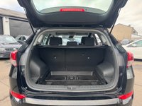 USED 2017 17 HYUNDAI TUCSON 1.6 GDi Blue Drive SE SUV 5dr Petrol Manual Euro 6 (s/s) (132 ps) DAYTIME RUNNING LIGHTS+ REAR SENSORS+ START/STOP+ HILL DESCENT CONTROL+ AUTO HOLD+ HEATED FRONT SEATS+ DUAL CLIMATE CONTROL+ FOLDING MIRRORS+ CRUISE CONTROL+ AUTO HEADLIGHTS+ LINE KEEPING ASSIST+ TRACTION CONTROL+ USB+ AUX+ DAB+ BLUETOOTH+ 17 INCH ALLOY WHEELS+ SERVICE HISTORY+
