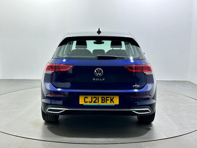 2021 Volkswagen Golf - Photo 7