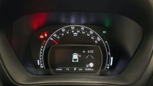 2024 TOYOTA AYGO X - Photo 7