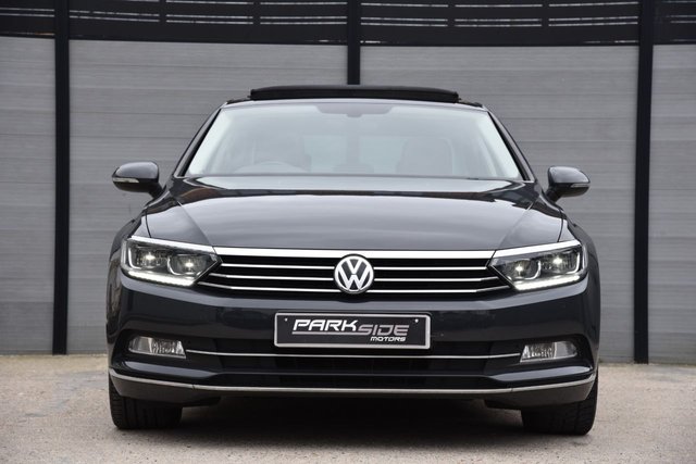 2019 VOLKSWAGEN PASSAT - Photo 4