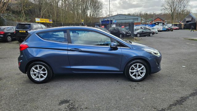 2018 FORD FIESTA 2018 1.1 Ti-VCT Zetec Hatchback 3dr Petrol Manual Euro 6 (s/s) (85 ps) - Photo 2