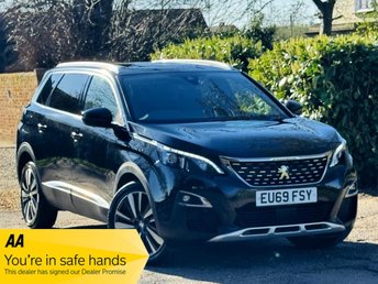 2020 PEUGEOT 5008