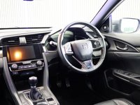 USED 2017 67 HONDA CIVIC 1.0 VTEC Turbo EX Hatchback 5dr Petrol Manual Euro 6 (s/s) (129 ps) AWARD WINNING DEALERSHIP
