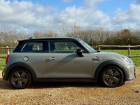 USED 2022 22 MINI HATCH 2.0 Cooper S Classic Hatchback 3dr Petrol Steptronic Euro 6 (s/s) (178 ps) 