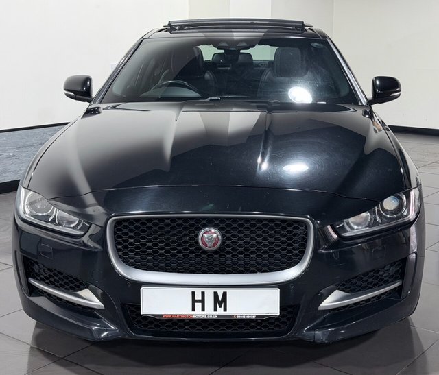 2016 JAGUAR XE - Photo 5