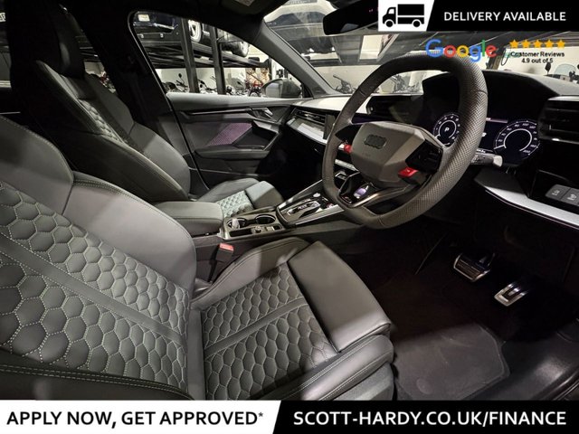 2025 Audi Rs3 2.5L Carbon Black 5dr - Photo 3