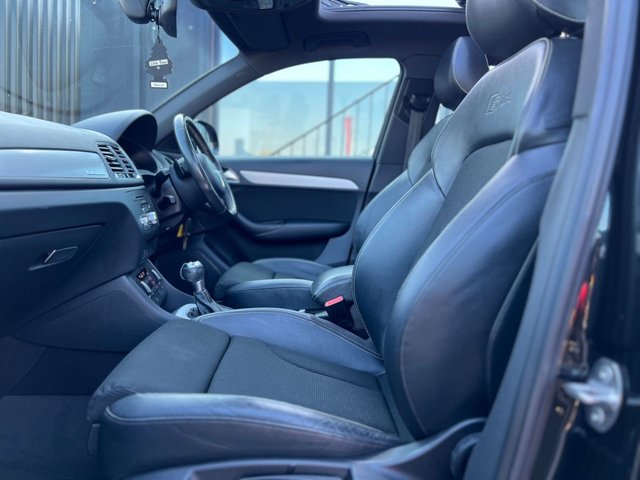 2017 AUDI Q3 - Photo 4