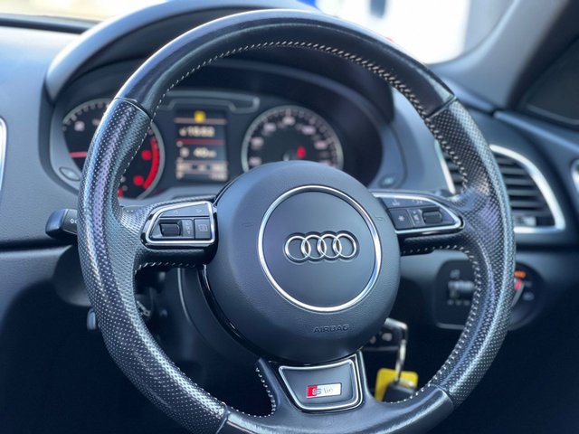 2017 AUDI Q3 - Photo 8