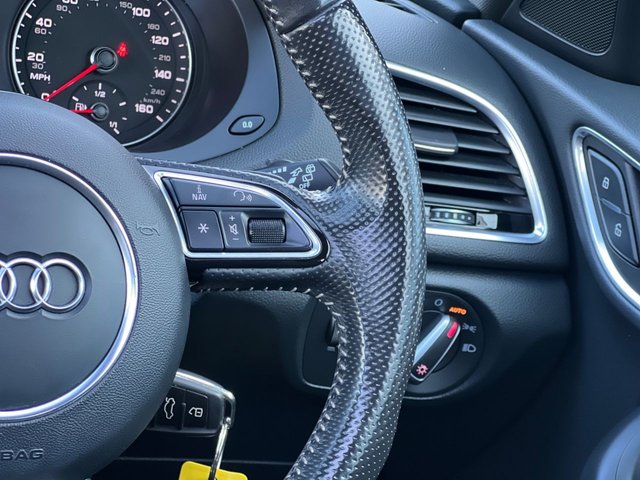 2017 AUDI Q3 - Photo 11