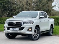 USED 2018 68 TOYOTA HI-LUX 2.4 D-4D Invincible X Pickup Double Cab 4dr Diesel Auto 4WD Euro 6 (TSS, 3.5t) (150 ps) * * NO VAT * *  REVERSING CAMERA +